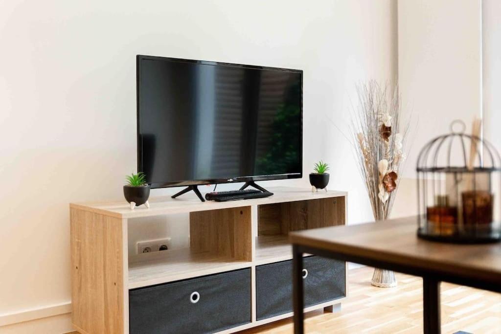 Appartement Moderne, Metro 7, Parking Et Jardin Villejuif Zewnętrze zdjęcie